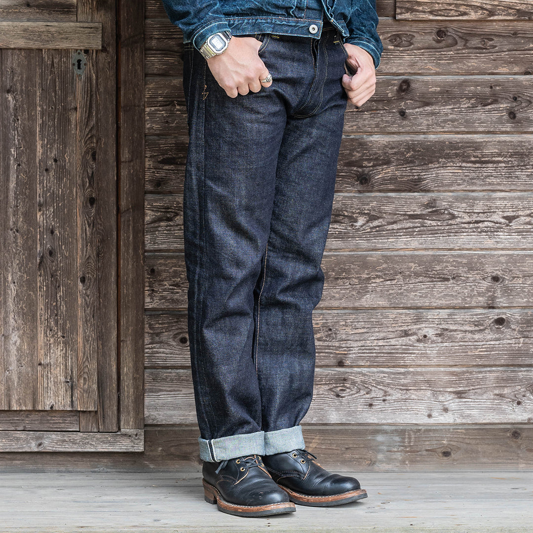 【限定生産】Lot.1990 "Dai-Ginjyo" Regular Straight Fit Jeans with 15.5oz Heavy Wgt Slub Denim (Raw and Rigid) 【レギュラーストレート/大吟醸/15.5ozヘビーウェイト/スラブデニム/ノンウォッシュ】