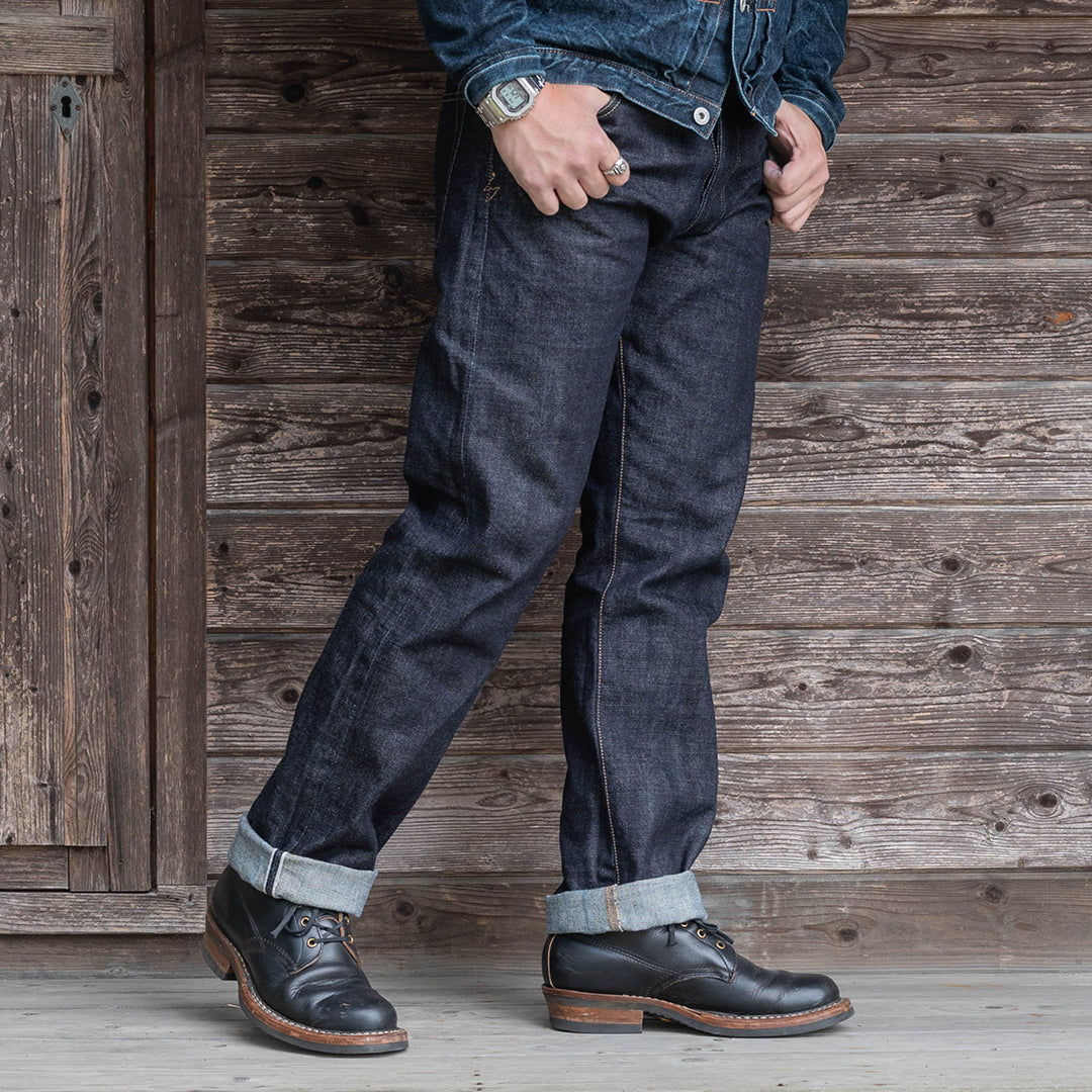 【限定生産】Lot.1990 "Dai-Ginjyo" Regular Straight Fit Jeans with 15.5oz Heavy Wgt Slub Denim (Raw and Rigid) 【レギュラーストレート／大吟醸／15.5ozヘビーウェイト／スラブデニム／ノンウォッシュ】