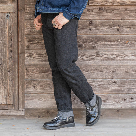 【限定】Lot.1990 "Karasu" Regular Straight Fit Jeans 14oz Black Denim (Washed) 【レギュラーストレート／カラス／ブラックデニム／ワンウォッシュ】